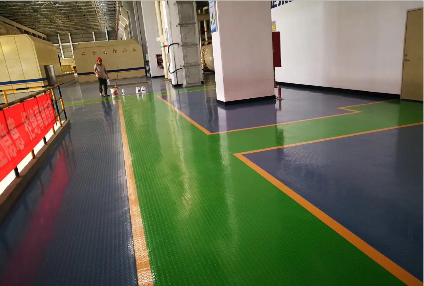 塑胶PVC地板合适铺在家里使用吗？_广东大巨龙建筑材料有限公司
